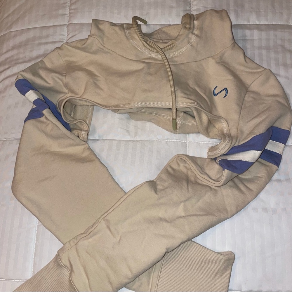 TLF Cropped Hoodie